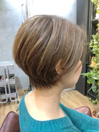 ショート カラー 増山 大起のヘアスタイル