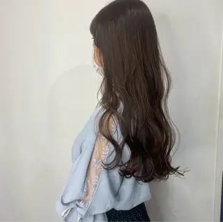ロング YU RAのヘアスタイル
