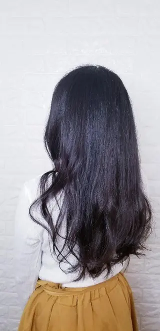 ロング 高口 雅のヘアスタイル