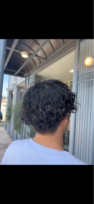 ショート パーマ 嵯峨 陽色のヘアスタイル