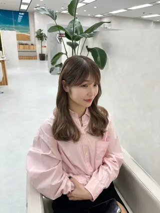 ロング 大場 賀句のヘアスタイル