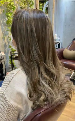 ロング 増山 大起のヘアスタイル