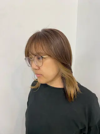 カラー 八巻媛香/ ﾚﾃﾞｨｰｽｶｯﾄのヘアスタイル
