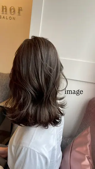 ミディアム カラー 𝜗𝜚cocoro 韓国𝜗𝜚のヘアスタイル