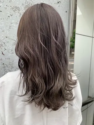 カラー EARTH岩槻店 azusaのヘアスタイル