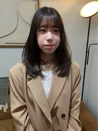 ミディアム カラー yuan tanakaのヘアスタイル