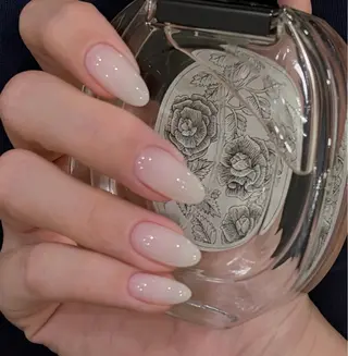 ネイル Lynn_ Nailのネイルデザイン