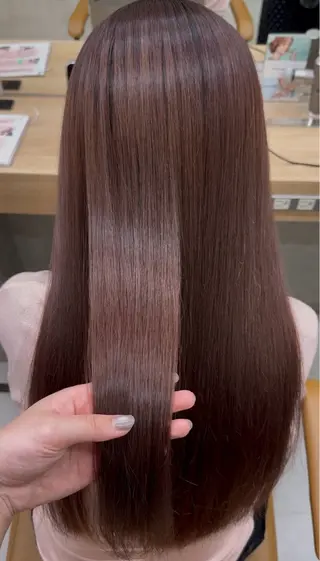 カラー 【PD VISEO】 SENAのヘアスタイル