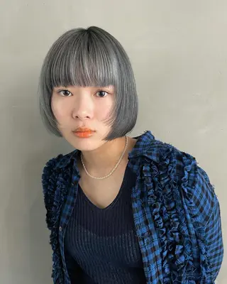 ミディアム 佐伯 和佳のヘアスタイル