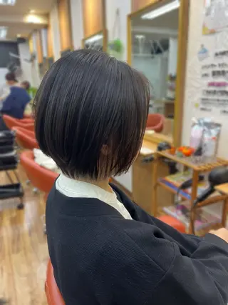 ショート タヂカ マイのヘアスタイル
