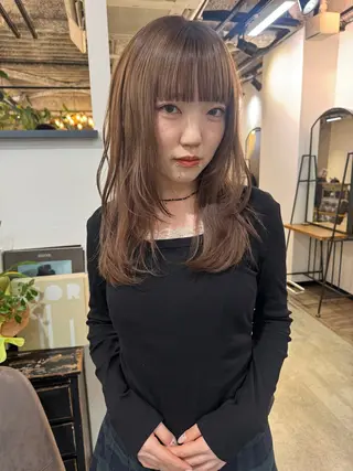 カラー 大塚 愛実のヘアスタイル
