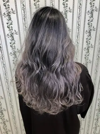 ロング LOOP hairのヘアスタイル