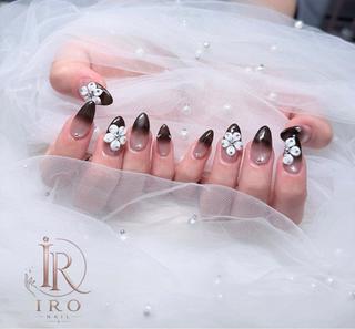 ネイル IRO FUNABASHIのネイルデザイン