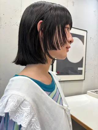 ミディアム カラー 永田 愛莉のヘアスタイル