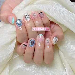 ネイル nana 🤍のネイルデザイン