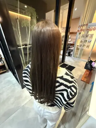 ロング さらや みあきのヘアスタイル