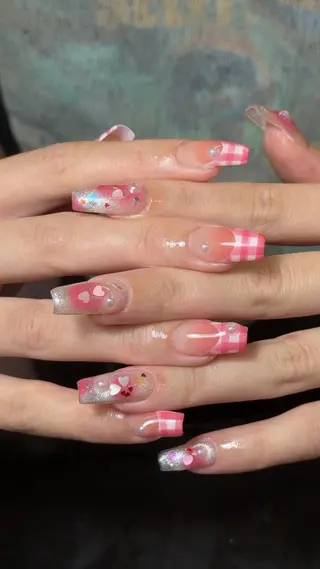 ネイル AKIKO NAILのネイルデザイン