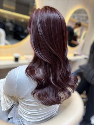 ロング カラー 透明感カラー🤎 中川智帆のヘアスタイル