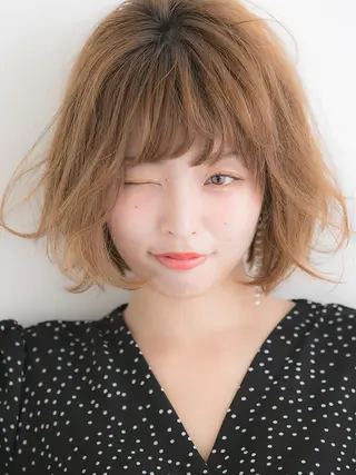 ショート 【広尾/恵比寿】 カットカラーのヘアスタイル