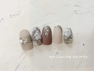 ネイル Nailsalon Dejavuのネイルデザイン