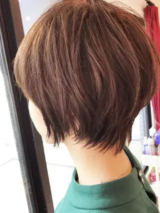 ショート カラー 大人女性ショート専門 tomodaのヘアスタイル