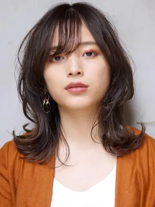 セミロング LadA hair.makeのヘアスタイル
