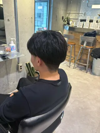 メンズ 韓国ヘアー🇰🇷 MIWAのヘアスタイル