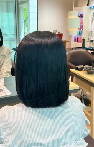 カラー 滋野 莉子のヘアスタイル