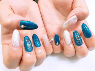 ネイル 吉田 (ネイリスト)のネイルデザイン
