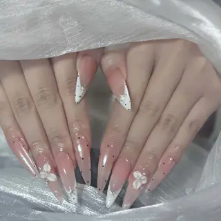ネイル AURORA nail salonのネイルデザイン