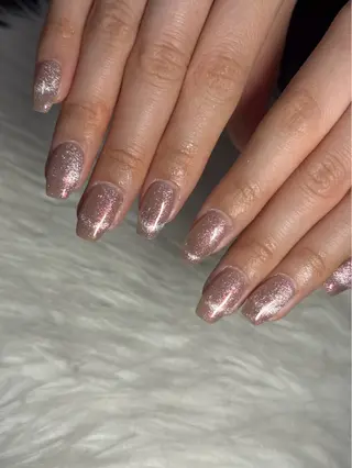 ネイル LAVISH momoneのネイルデザイン