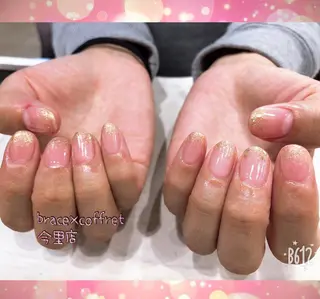 ネイル ネイリスト 土橋 由季のネイルデザイン