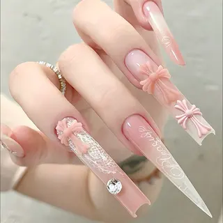 ネイル U eのネイルデザイン