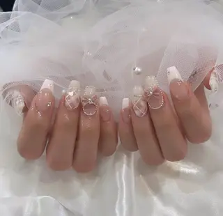 ネイル SALON ELVI.のネイルデザイン