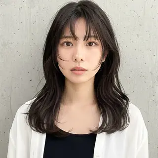 セミロング ハッシュカット 田窪珠妃のヘアスタイル