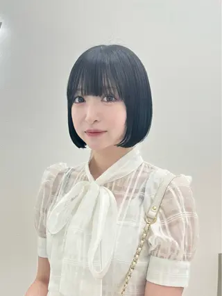 ショート カラー ヘアアレンジ 縮毛矯正🤍 ボブ/ HIKARIのヘアスタイル