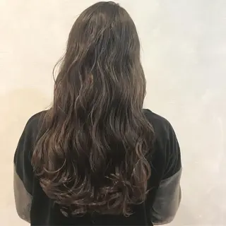 ロング カラー en Siena エンシエナのヘアスタイル