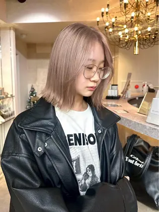 セミロング カラー も も えのヘアスタイル