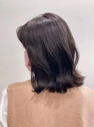 ミディアム Yuka ∥ 深層筋 ×睡眠改善ヘッドスパのヘアスタイル