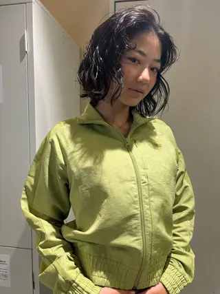 ショート カラー ヘアアレンジ 💟Opus // Mizuki🐕のヘアスタイル