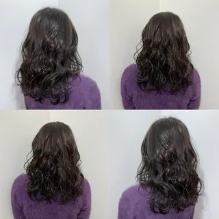 セミロング カラー もにか🌞原宿/渋谷 🌝ブリーチカラーのヘアスタイル