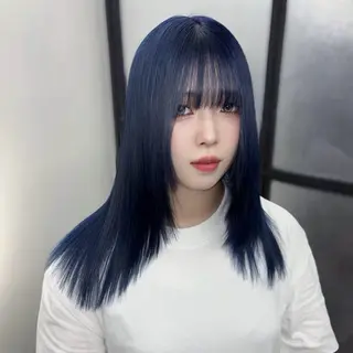 セミロング カラー Ren. 🦋デザインカラーのヘアスタイル
