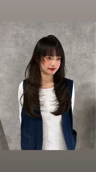 ロング カラー 紅都🫧水光カラー ブラウンベージュ🫧のヘアスタイル