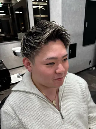 ショート メンズ 横田 剣己のヘアスタイル