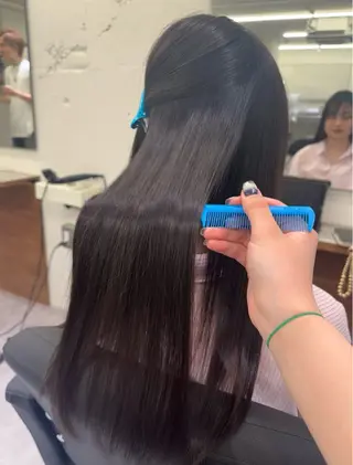 ロング 🫧小栗 萌衣✨のヘアスタイル