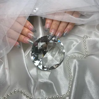 ネイル Yuna 𝝑𝝔*.+ﾟのネイルデザイン