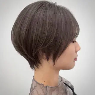 ショート カラー 内大久保 列夏のヘアスタイル