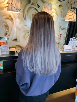ロング カラー EARTH石巻店 尾形  裕のヘアスタイル
