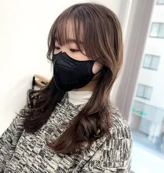 ミディアム カラー パーマ ヘアアレンジ メンズ キッズ ネイル マツエク・マツパ アイブロウ 似合せレイヤー/ 柔らか透明感カラーのヘアスタイル