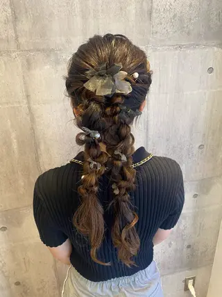 ロング ヘアアレンジ mo moのヘアスタイル